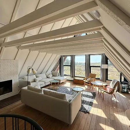 בית נופש Panoramic View To At Sejer Bay